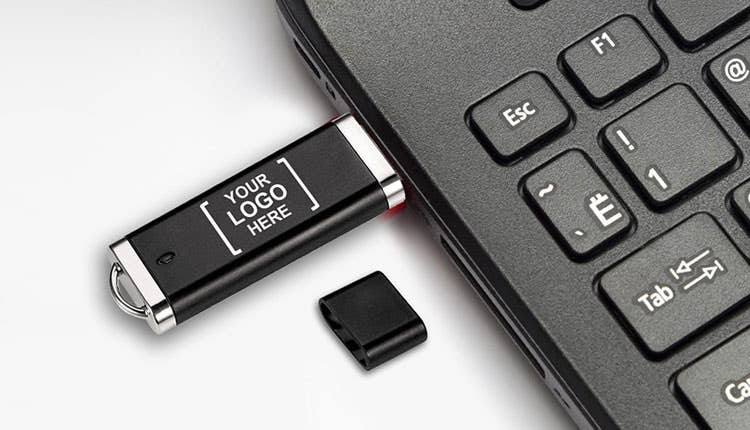 How long Can a USB Flash Drive Retain Data