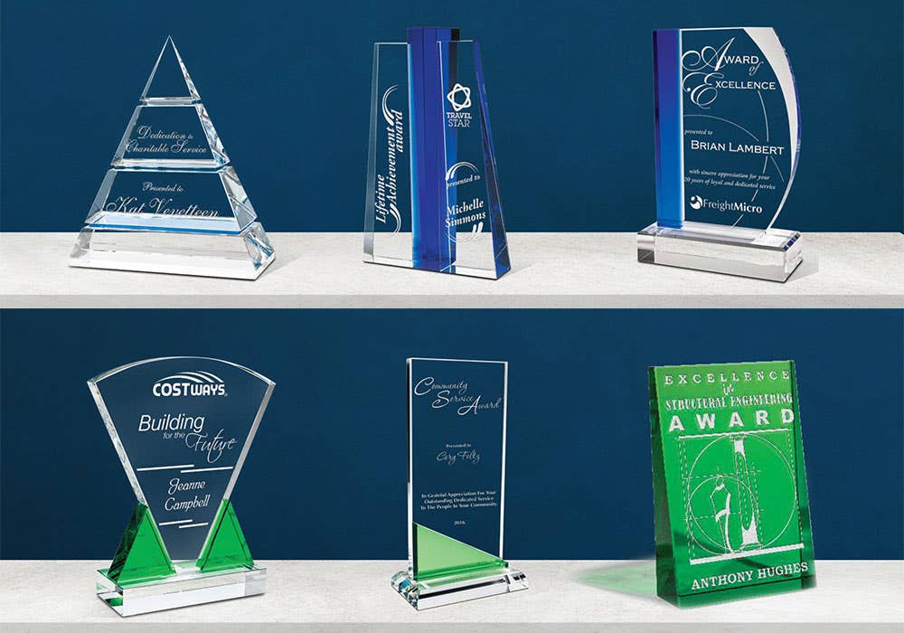 Customized Crystal trophies make your event memorable